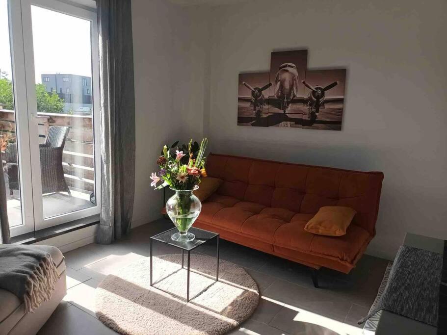 Appartamento Confortevole Deinze Exteriör bild